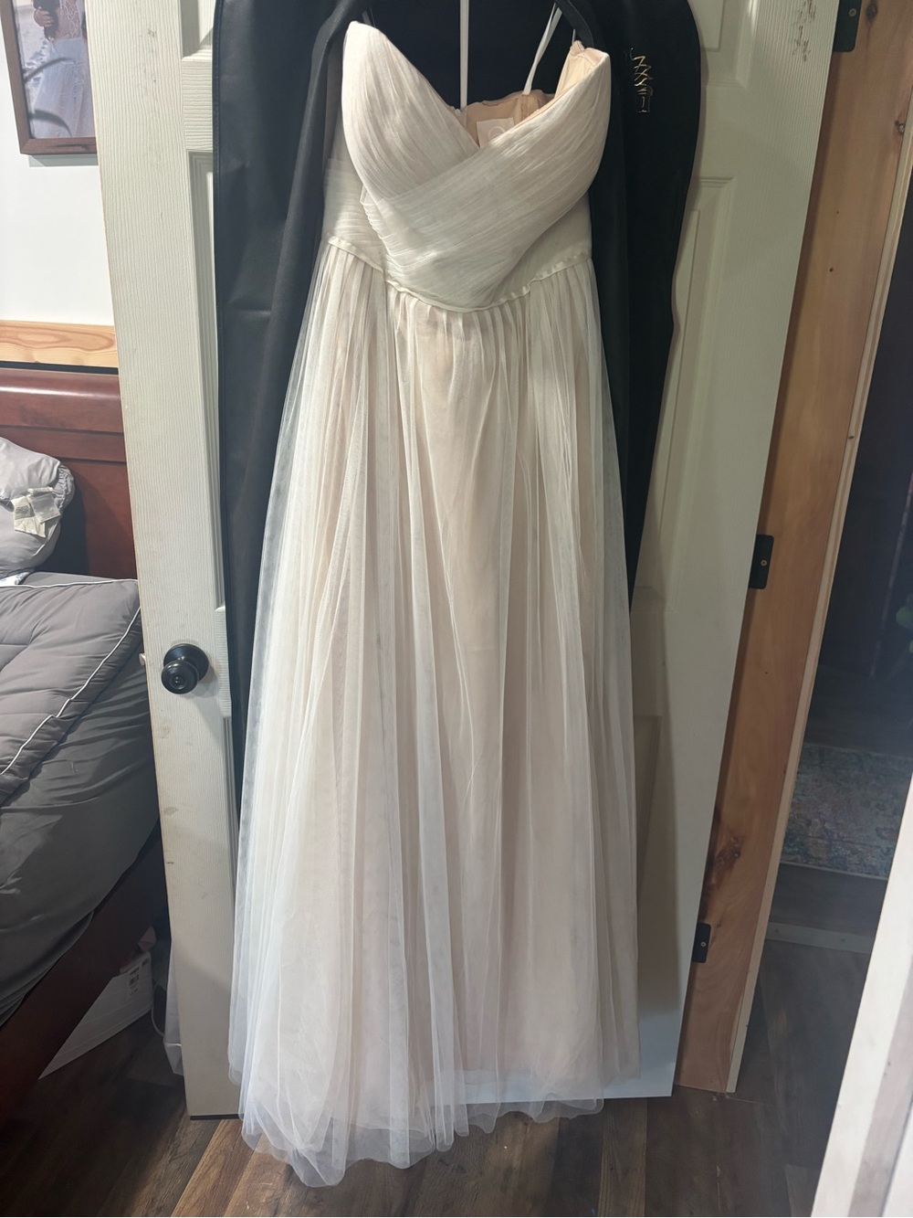 Ivory Strapless Tulle Wedding Gown
